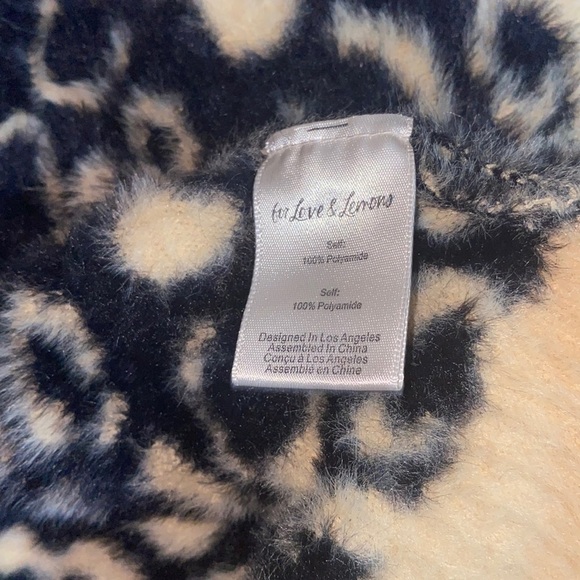 Victoria’s Secret for love & Lemons  leopard faux fur Franki cropped sweater - Picture 7 of 15